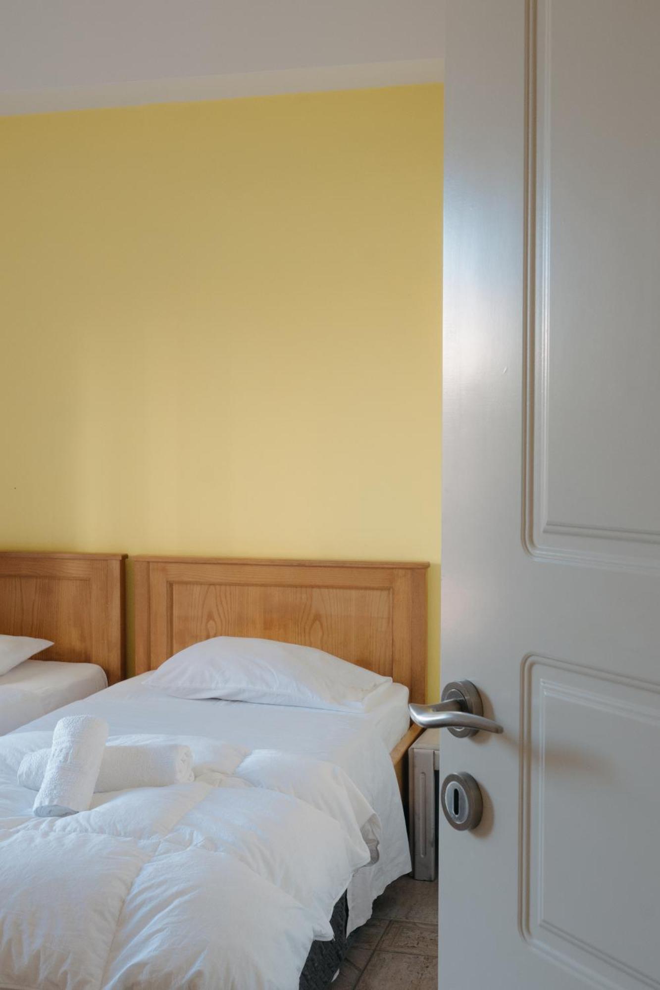 Nefeli City Apartments Pátra Eksteriør bilde