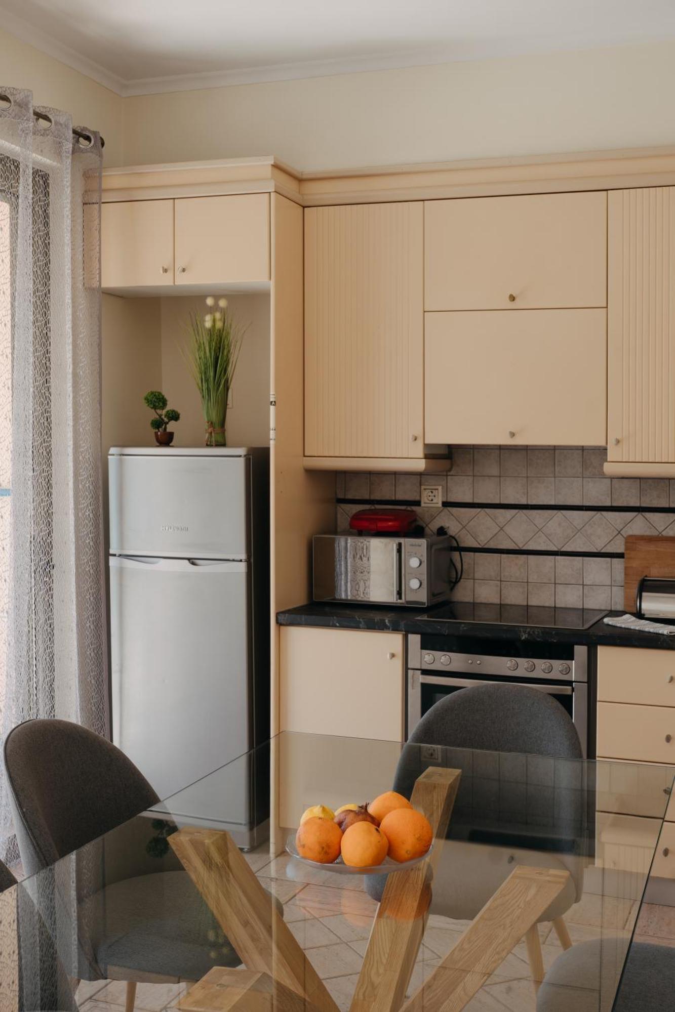 Nefeli City Apartments Pátra Eksteriør bilde