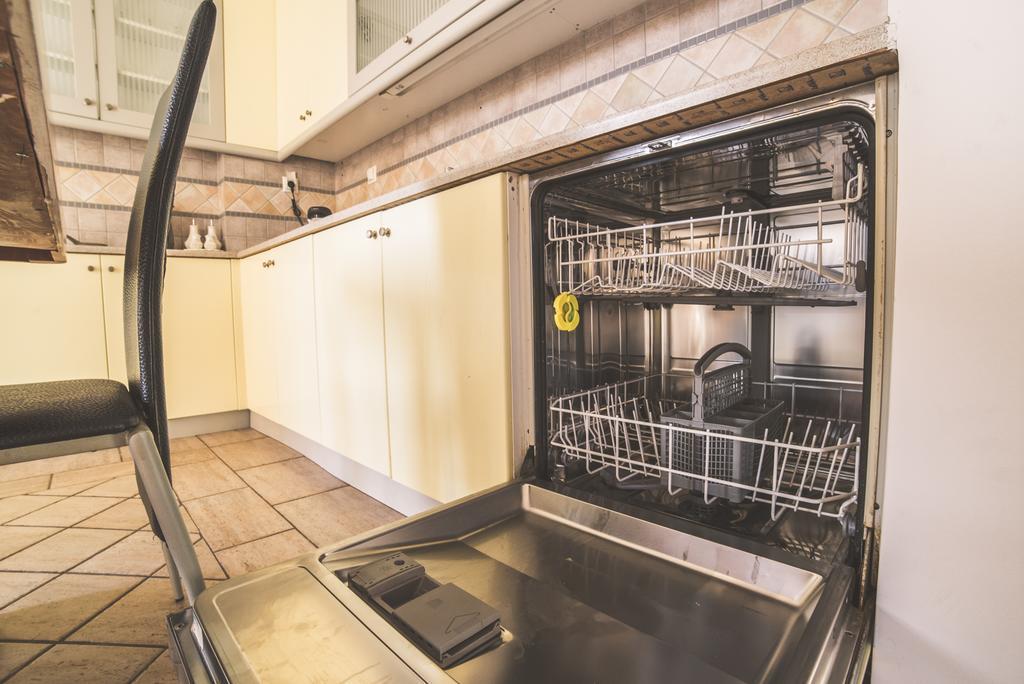 Nefeli City Apartments Pátra Eksteriør bilde